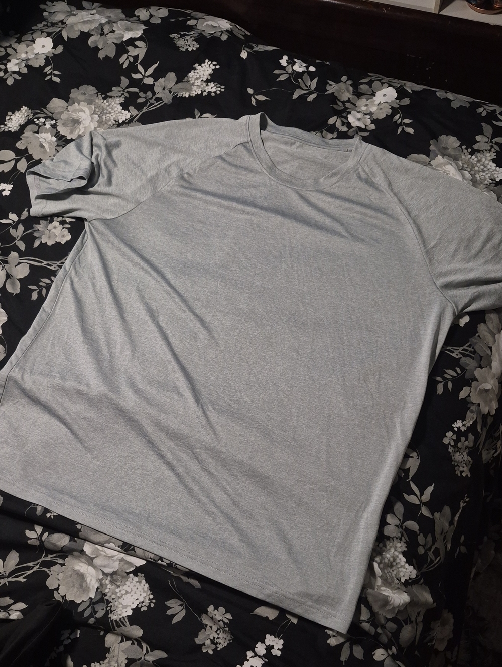 Men's Lightweight Crew Neck T-Shirt - Light Gray